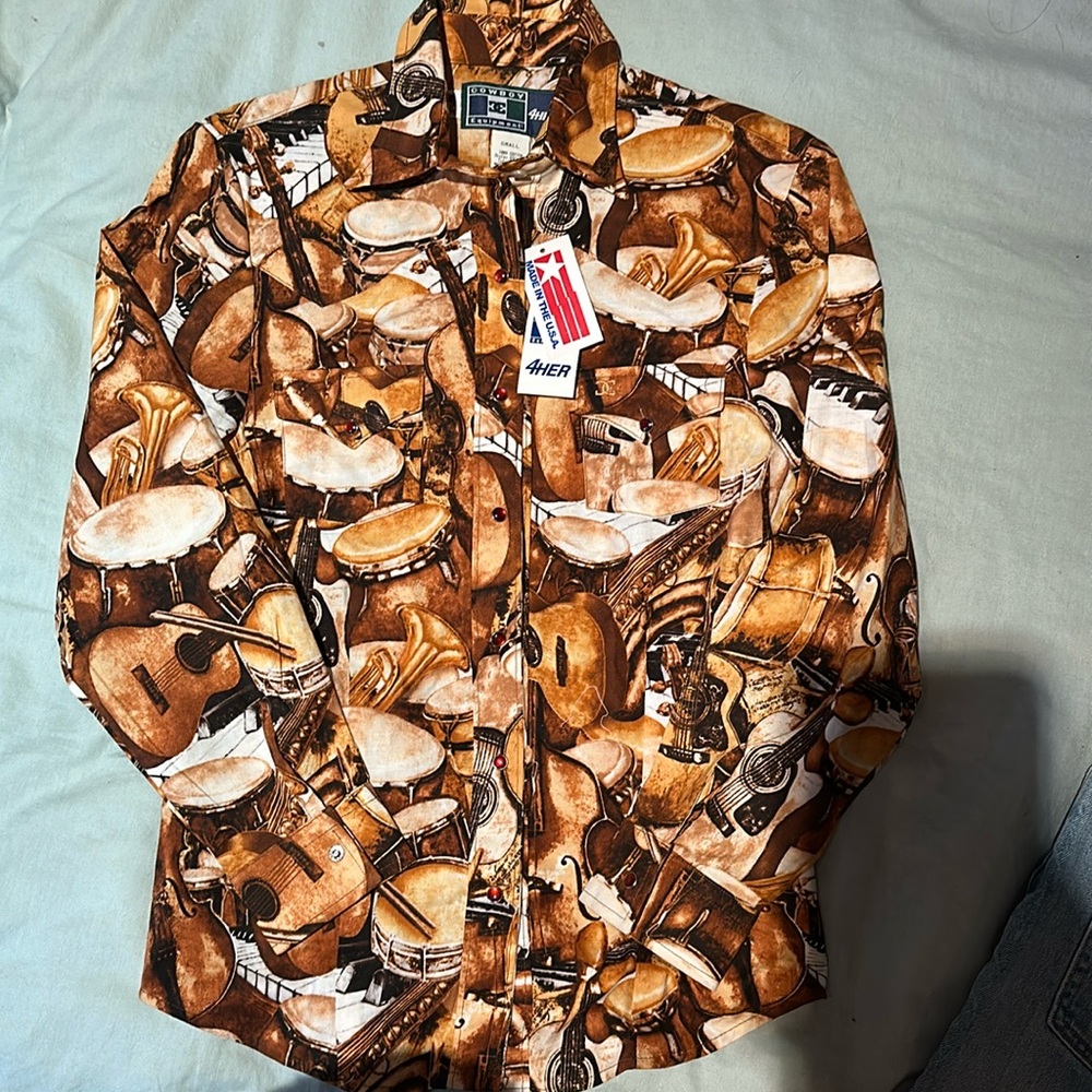 Cowboy Equipment Women’s Western pearl Snap Long Sleeve Shirt. SZ S NWT Vintage